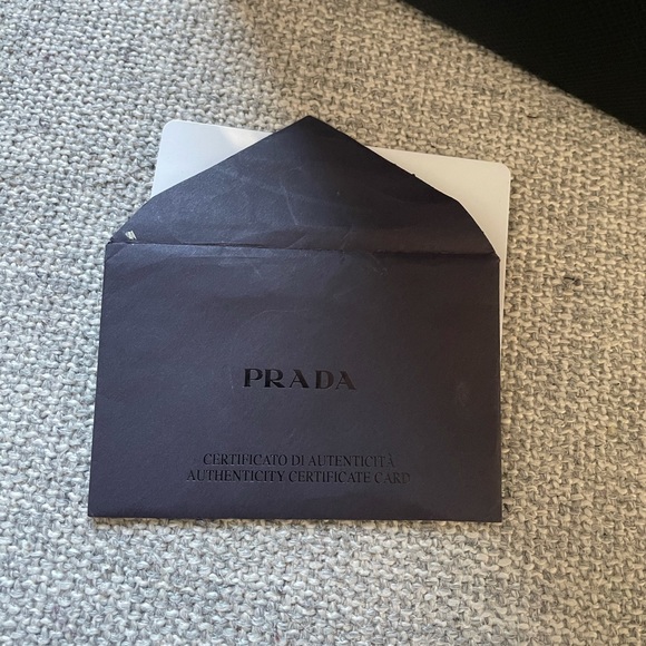 Medium Saffiano Leather Prada - Picture 14 of 15